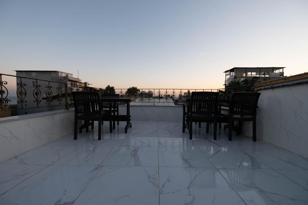 Hopefull Hotel Istanbul Exteriör bild